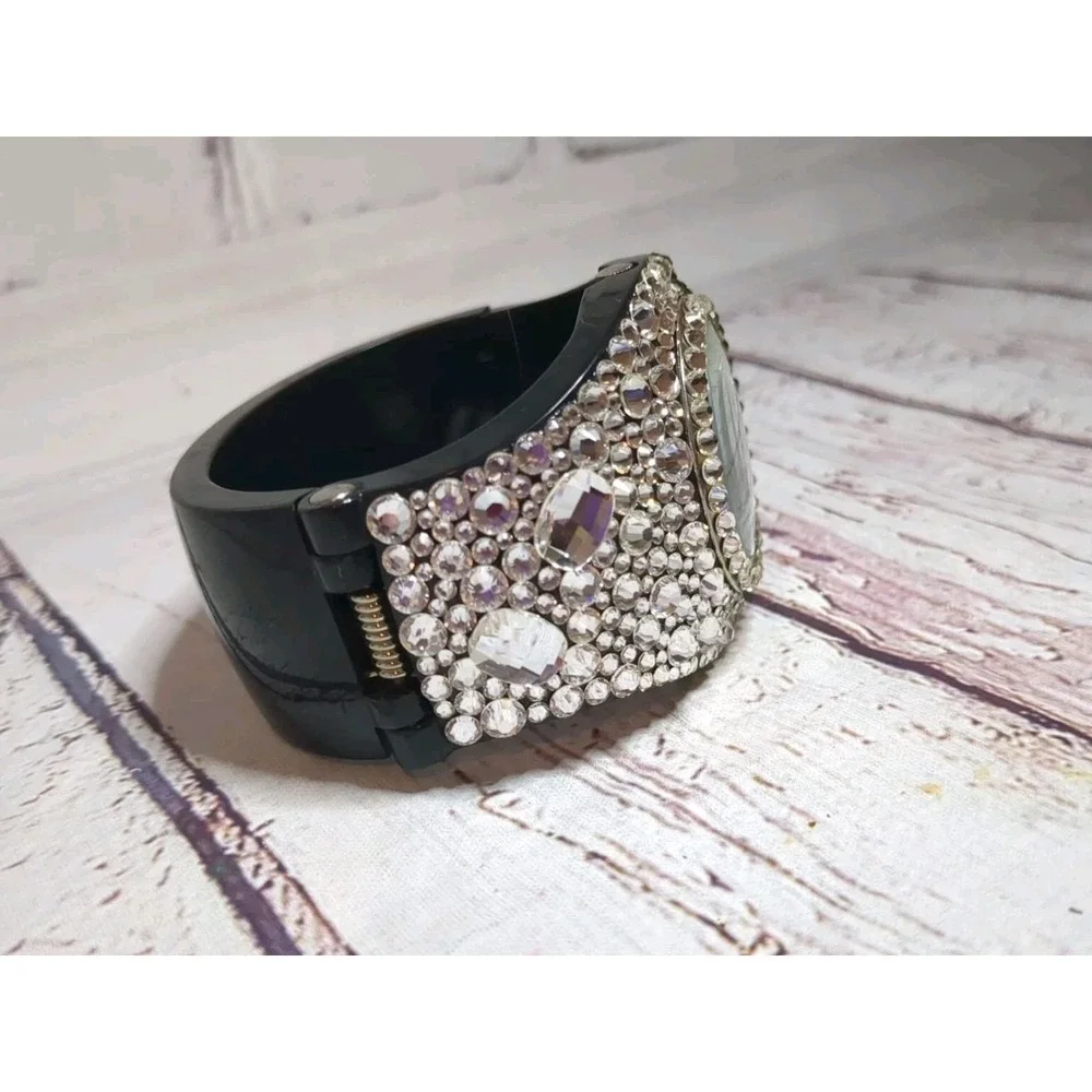 JIMMY CRYSTAL New York‎ Swarovski Quartz Women's Watch Sz. 6 1/2